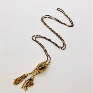 Beautiful vintage dried flower necklace